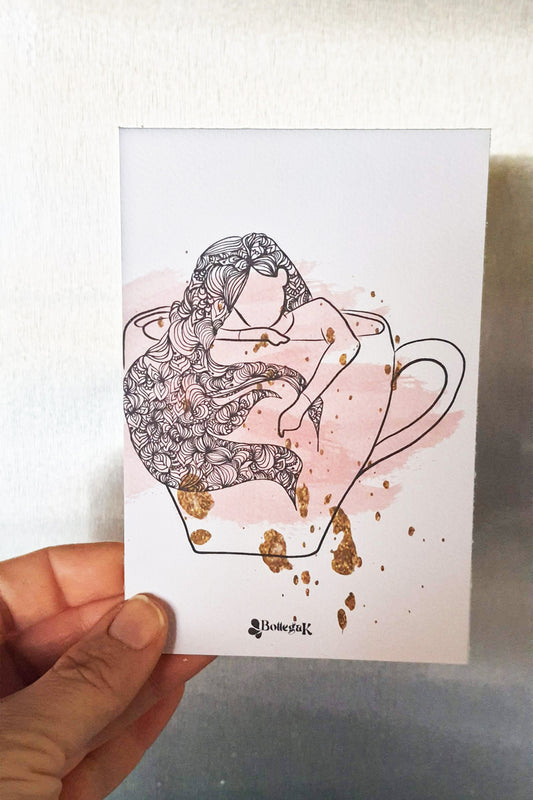 Cartolina caffè donna tazza